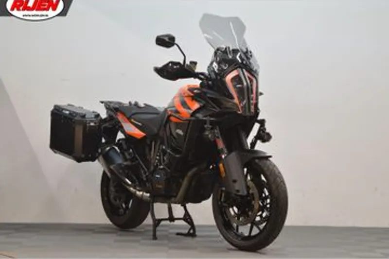 KTM 1290 Super Adventure (2020)