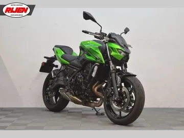 Kawasaki Z 650 S (2026) — foto 1
