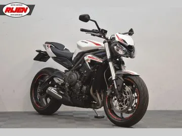 Triumph Street Triple S (2022) — foto 1