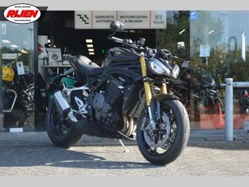 Triumph Speed Triple 1200 RS (2025) — foto 1