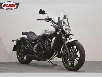 Kawasaki Vulcan S (2015) — foto 1