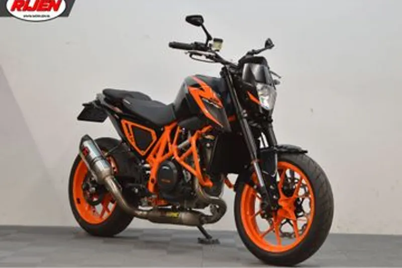 KTM 690 Duke (2017)