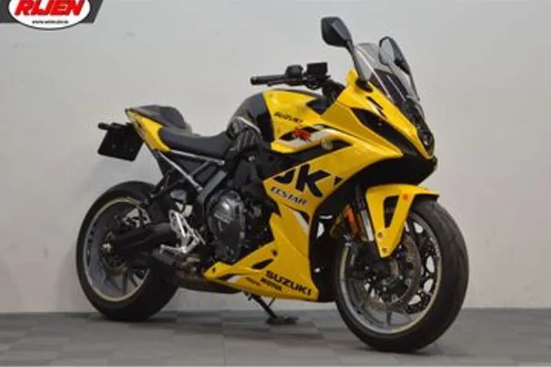 Suzuki GSX-8R (2026)