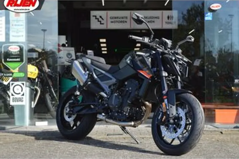KTM 790 Duke (2027)