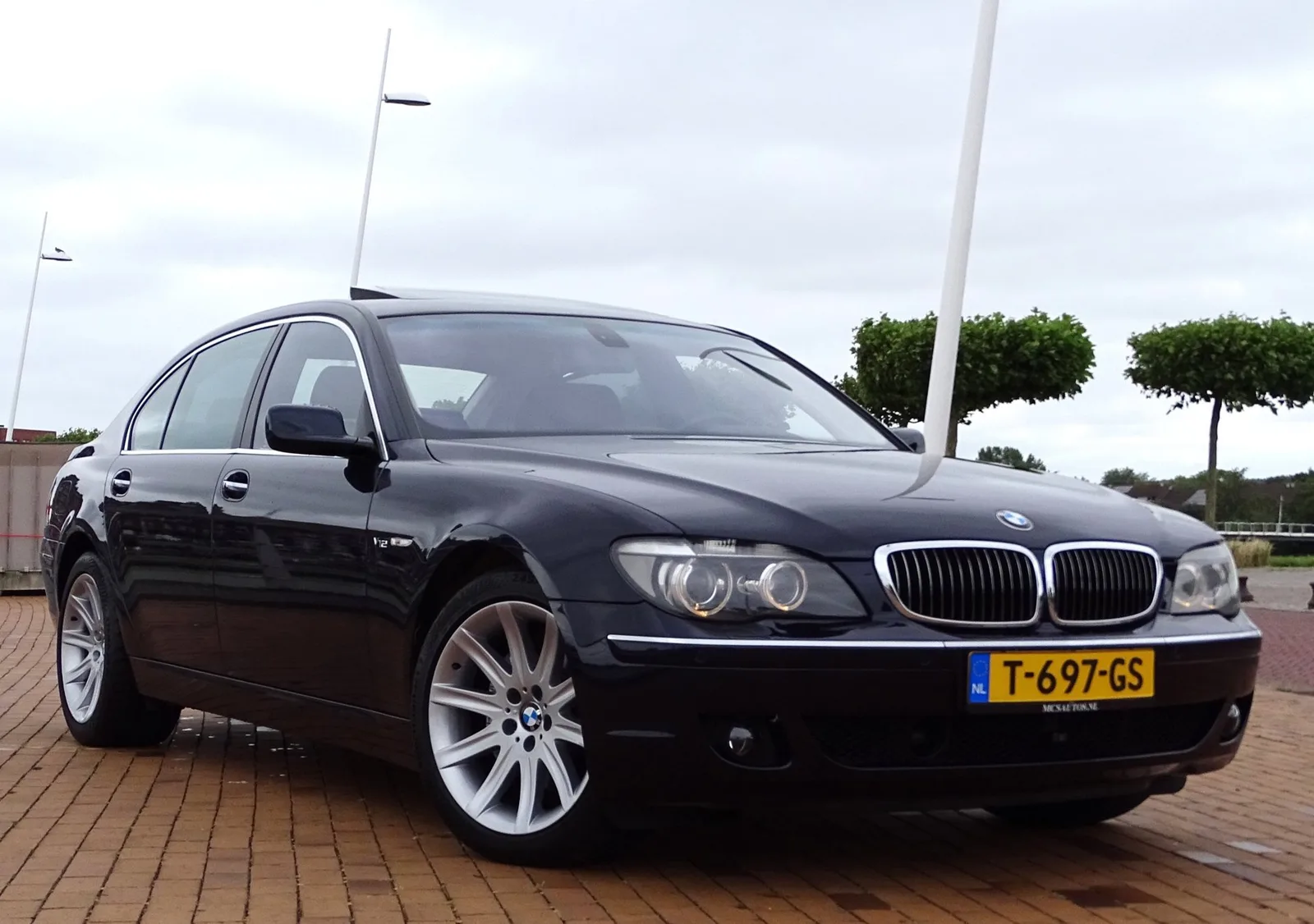 BMW 7-Serie (2006) — foto 1