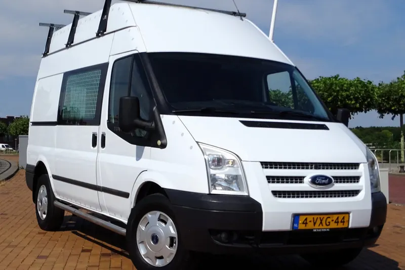 Ford Transit (2012)