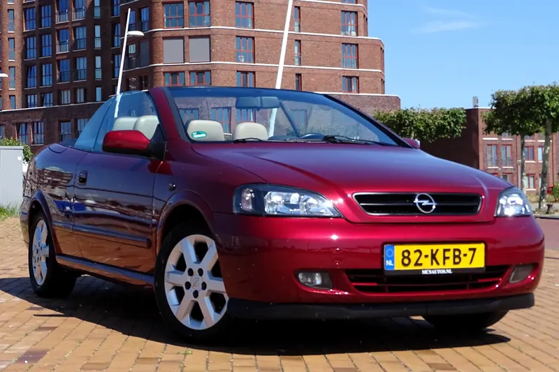 Opel Astra (2004)