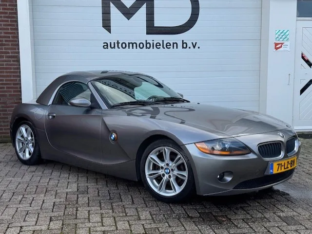 BMW Z4 (2003) — foto 1