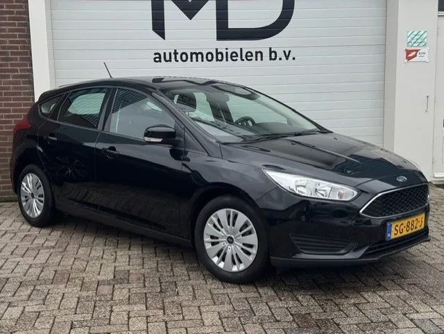 Ford Focus (2018) — foto 1