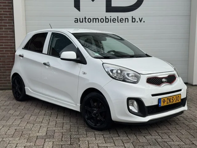 Kia Picanto (2015) — foto 1