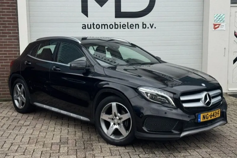Mercedes-Benz GLA (2014)