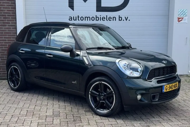 MINI Countryman (2011)