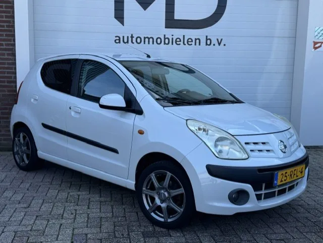 Nissan Pixo (2011) — foto 1