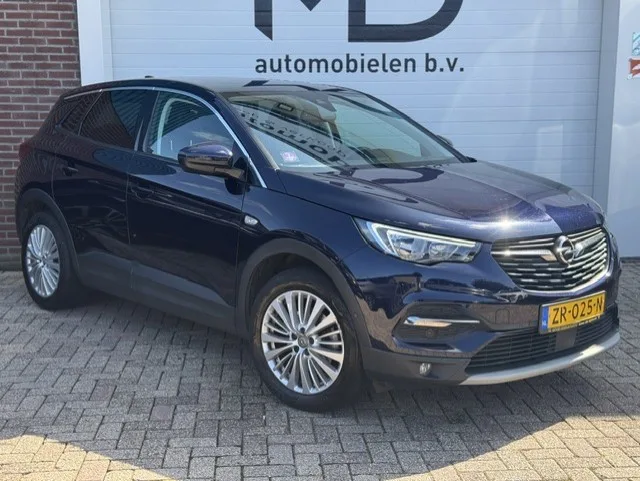 Opel Grandland X (2019) — foto 1