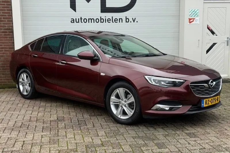 Opel Insignia Grand Sport (2018)