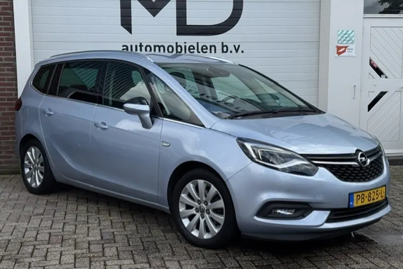 Opel Zafira (2017)