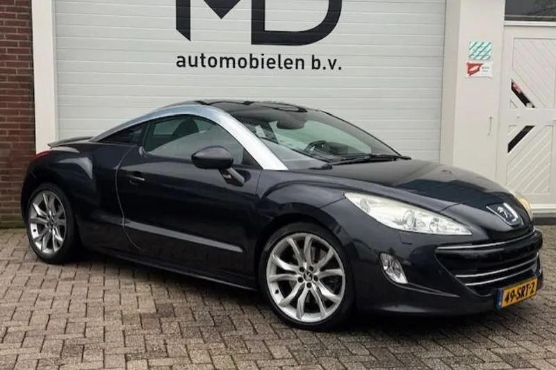 Peugeot RCZ (2011)