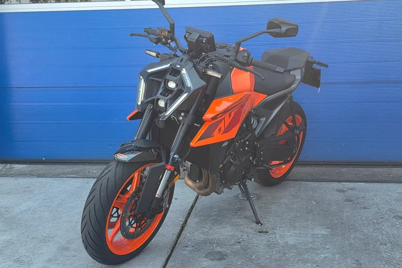 KTM 990 Duke (2024)