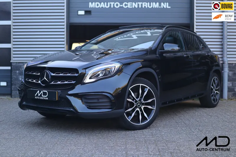 Mercedes-Benz GLA (2017)