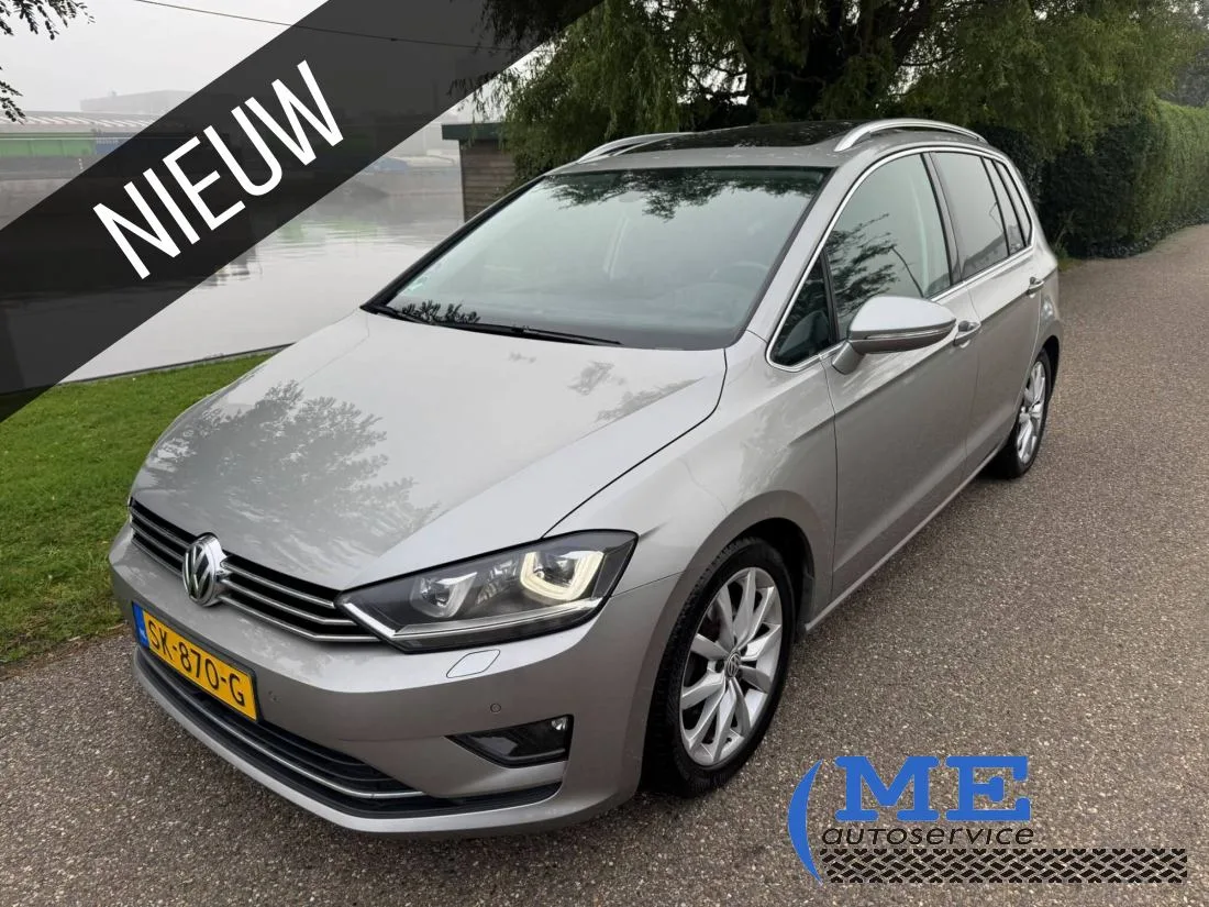 Volkswagen Golf Sportsvan (2017) — foto 1