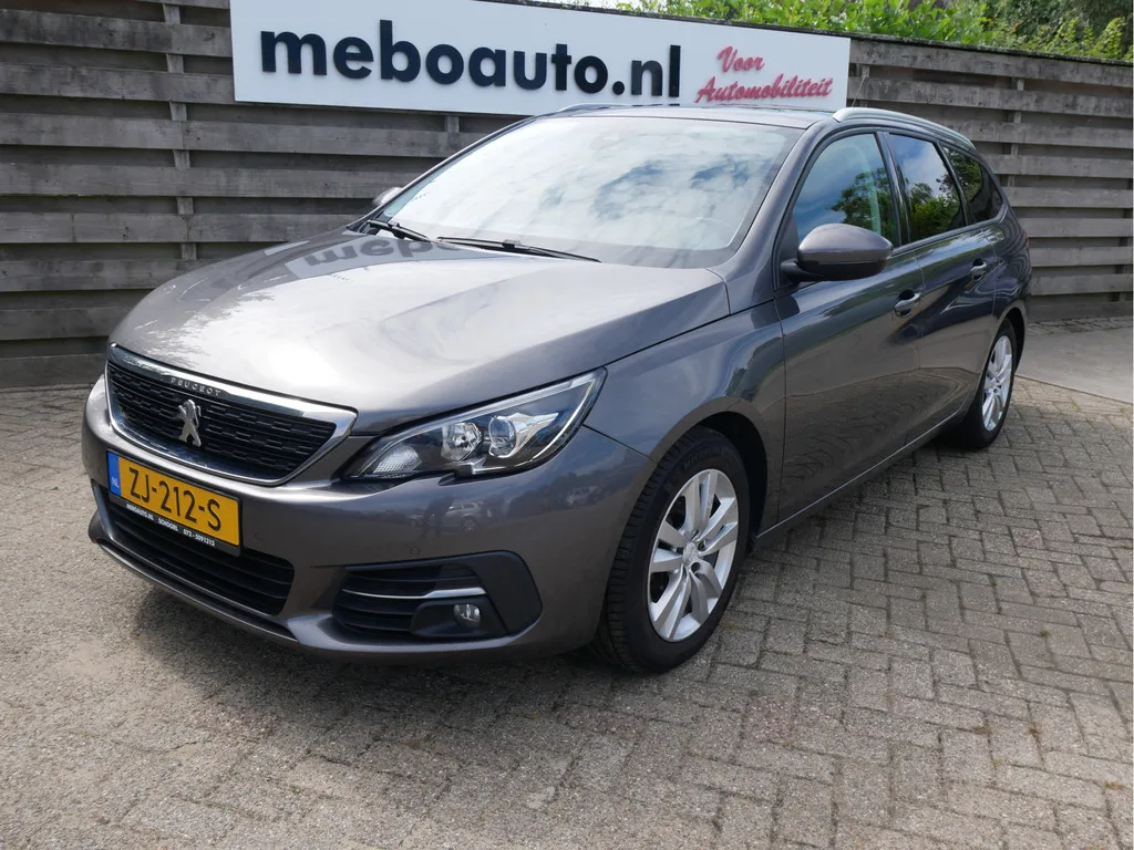 Peugeot 308 (2019) — foto 1