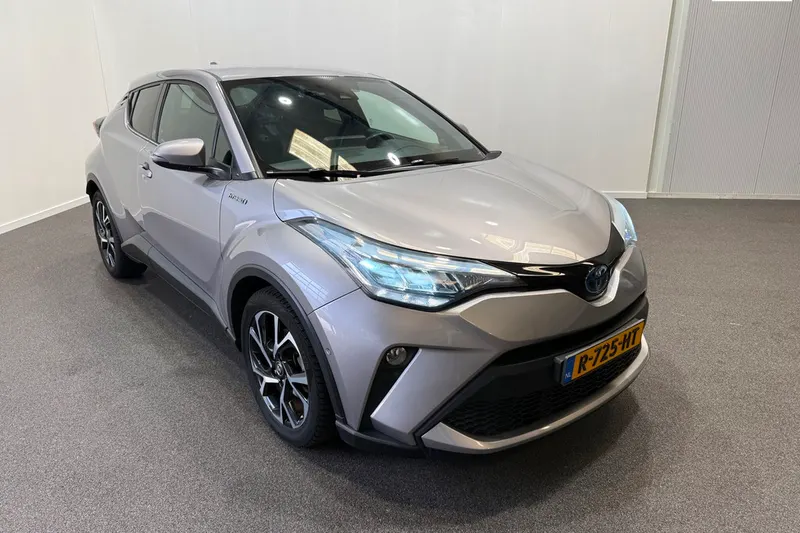 Toyota C-HR (2021)