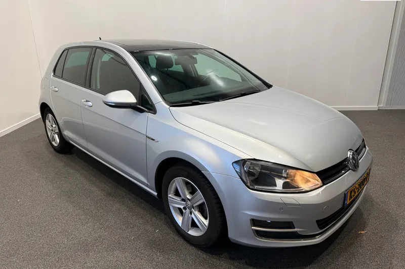 Volkswagen Golf (2015)