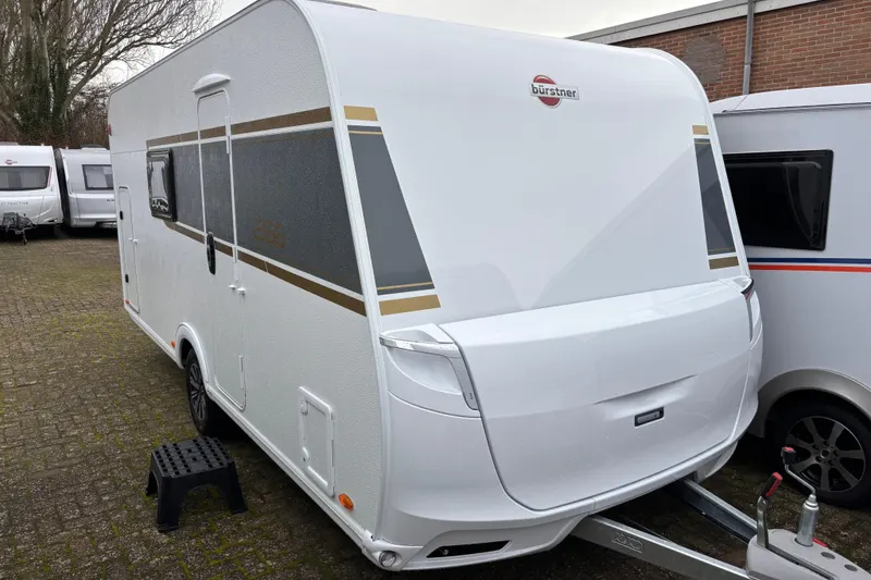 Adria Adora (2026)