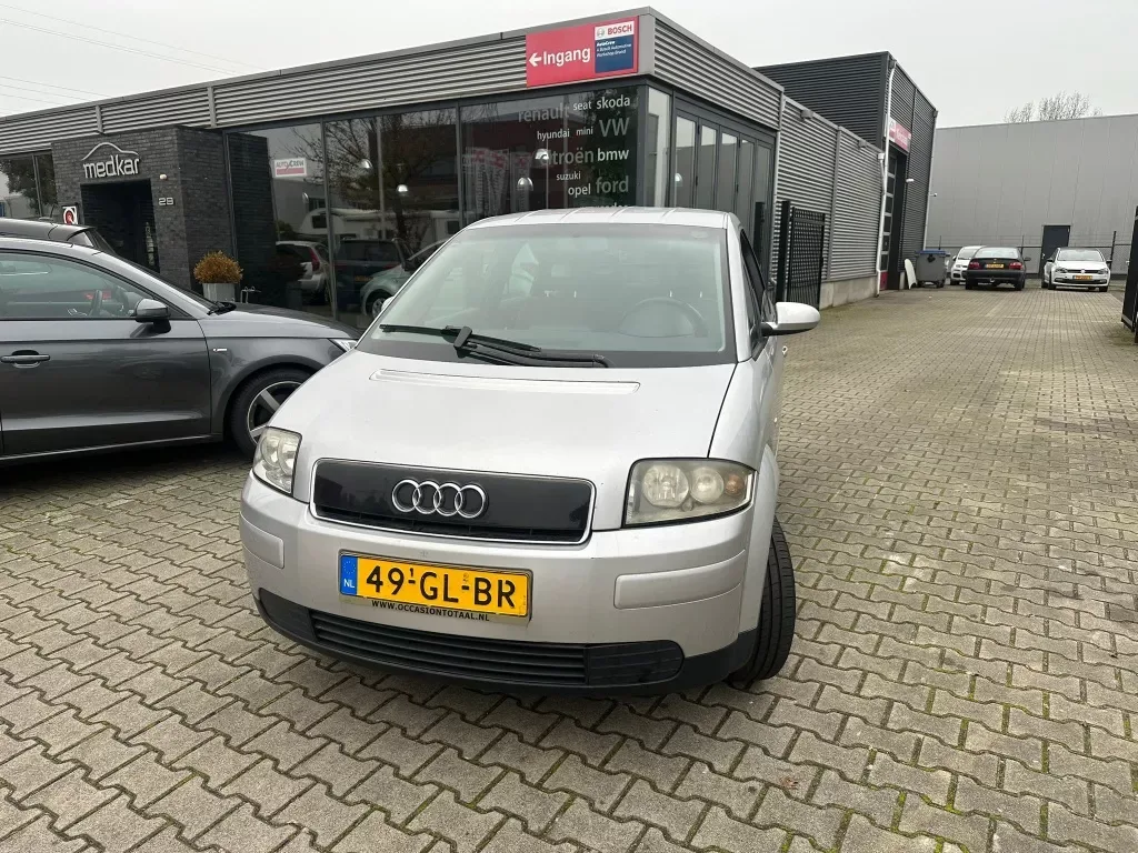 Audi A2 (2001) — foto 1