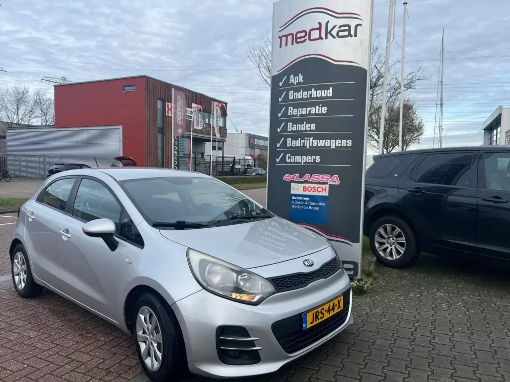 Kia Rio (2015) — foto 1