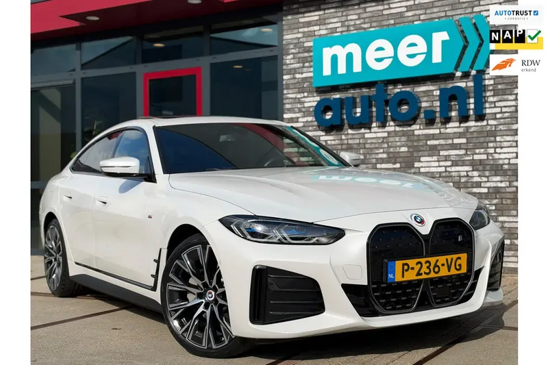 BMW i4 (2022)