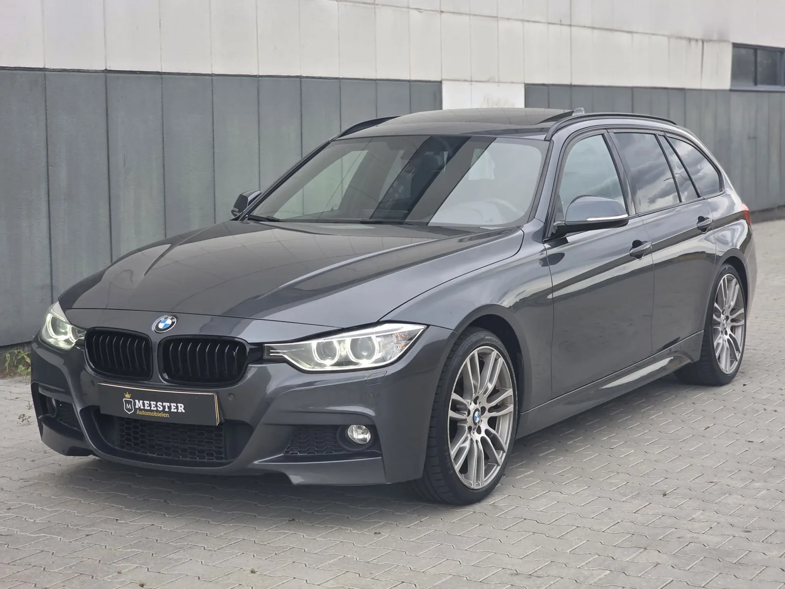 BMW 3-Serie (2013) — foto 1
