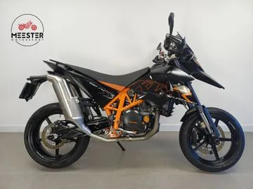 KTM 690 Supermoto R (2009) — foto 1