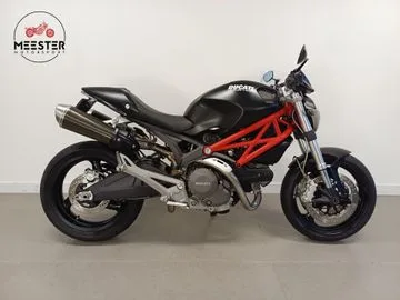 Ducati Monster 696 (2009) — foto 1
