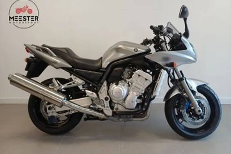 Yamaha FZS 1000 Fazer (2003)