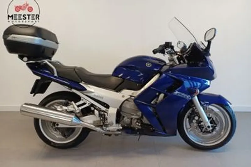 Yamaha FJR1300 (2003)