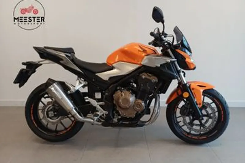 Honda CB500F (2020)