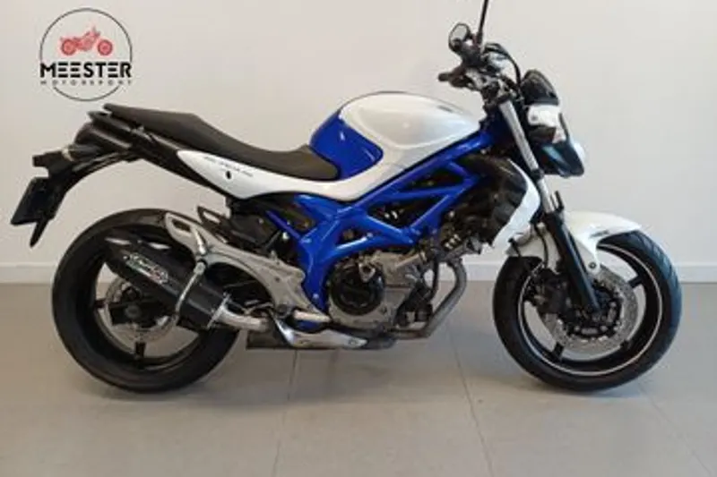 Suzuki SFV 650 Gladius (2012)