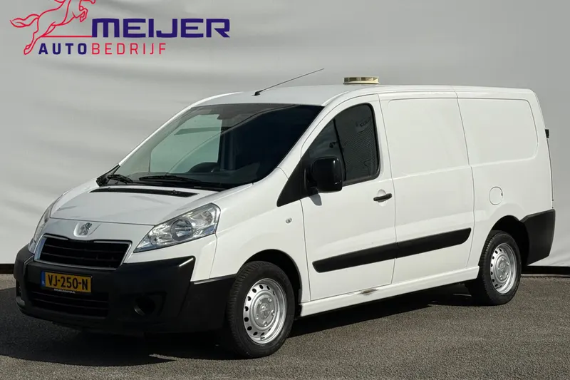 Peugeot Expert (2014)
