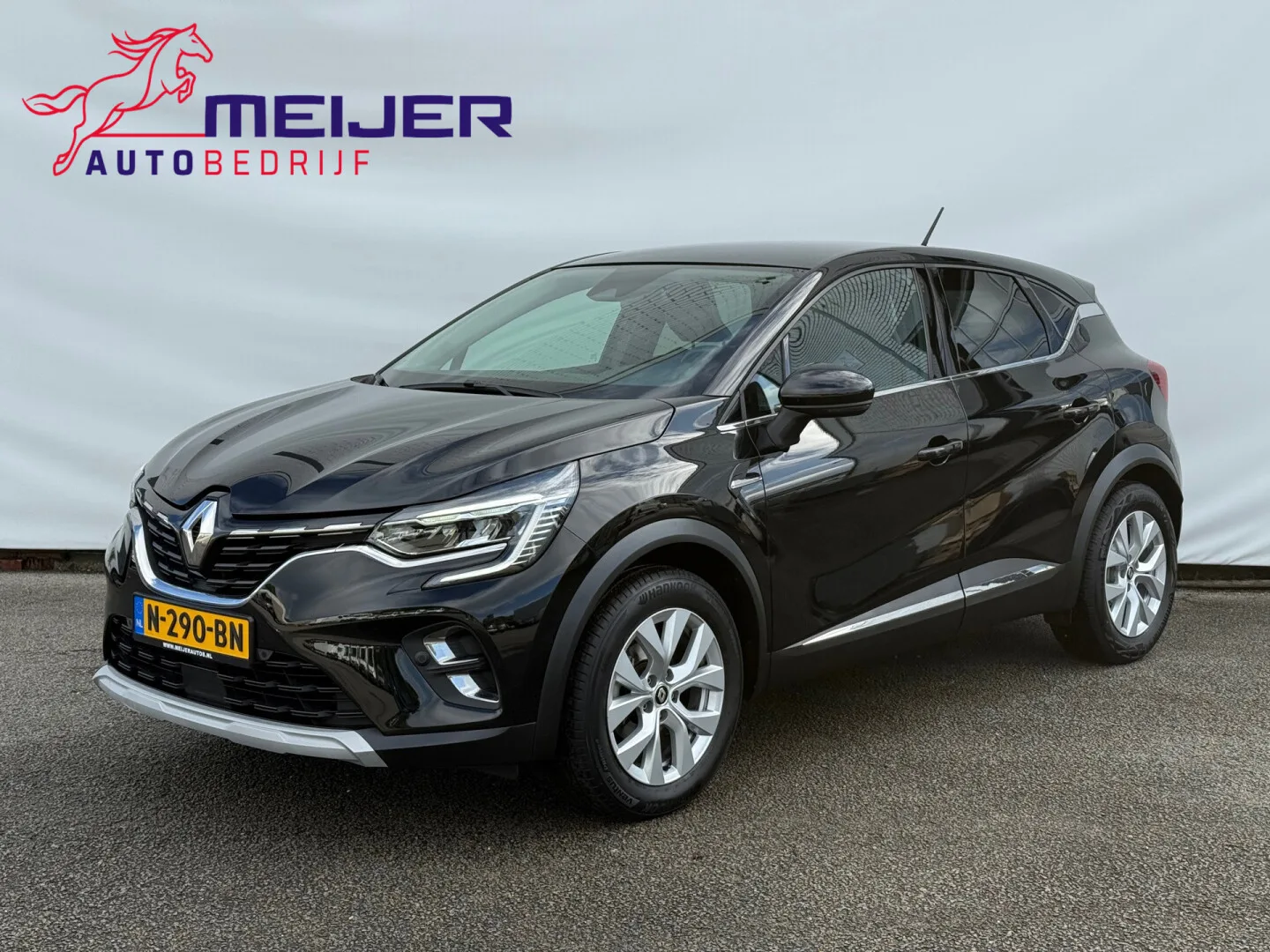Renault Captur (2021) — foto 1