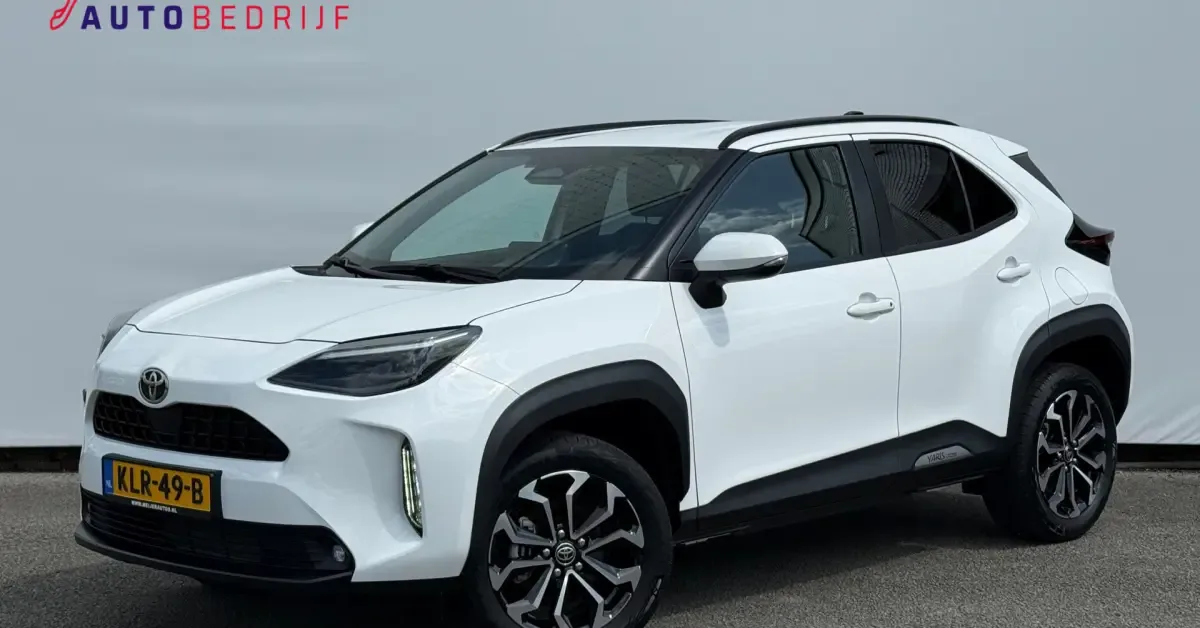 Toyota Yaris (2025) — foto 1