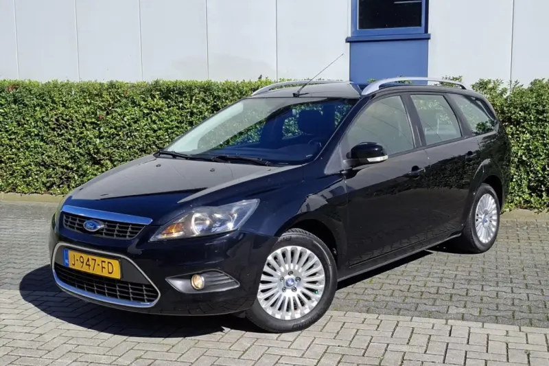 Ford Focus (2010)