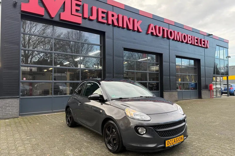 Opel Adam (2015)