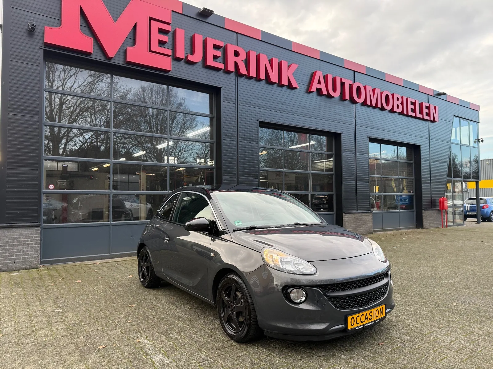 Opel Adam (2015) — foto 1
