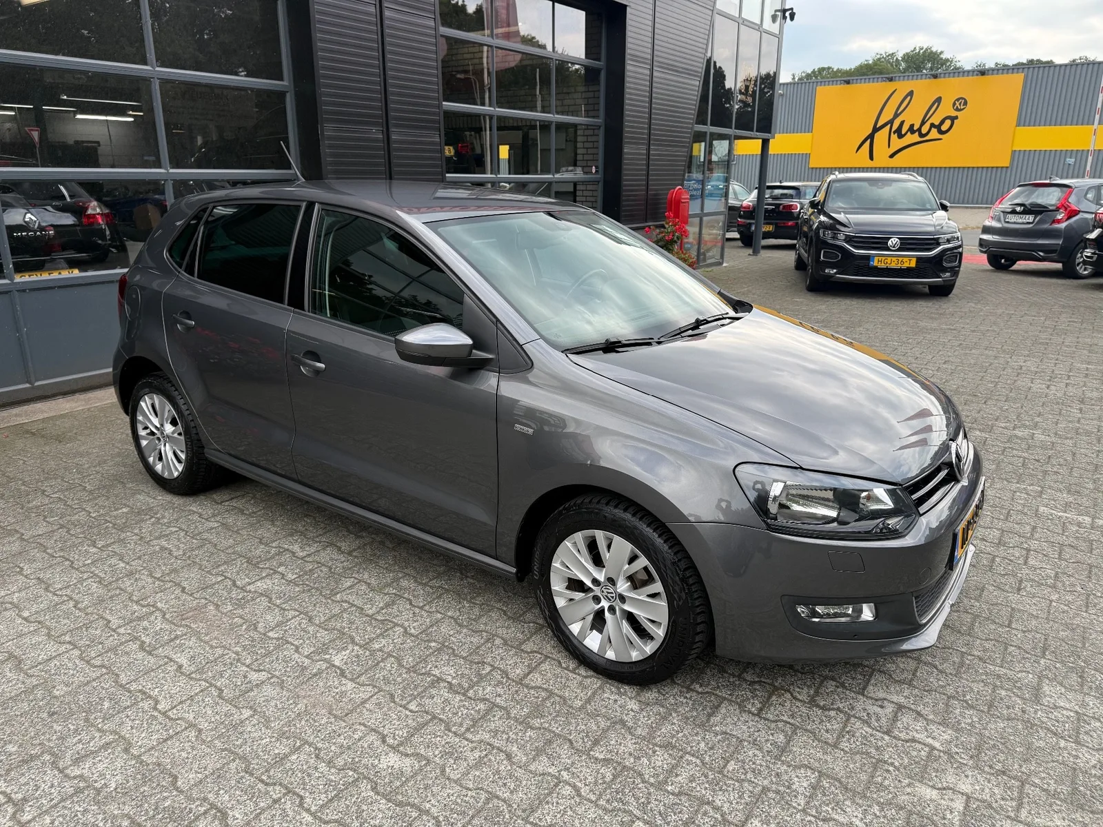 Volkswagen Polo (2013) — foto 1