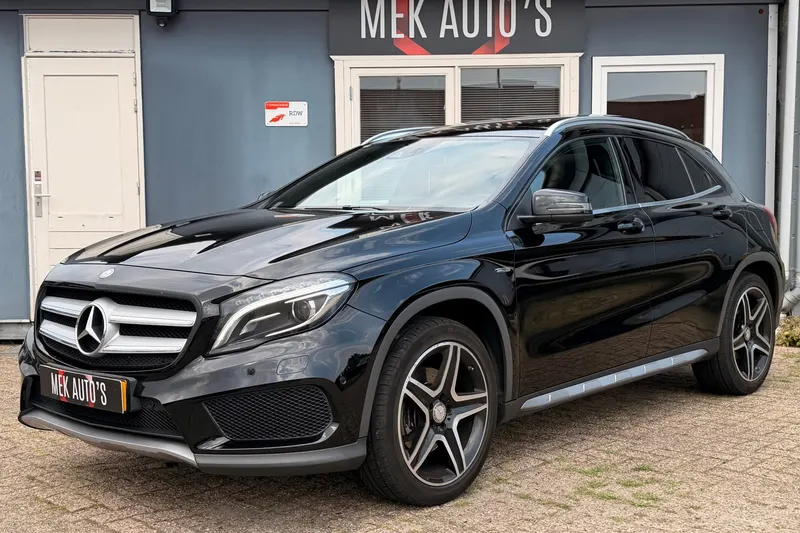 Mercedes-Benz GLA (2017)