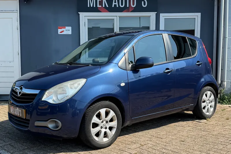 Opel Agila (2010)
