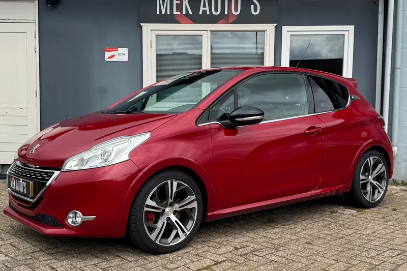 Peugeot 208 (2013)
