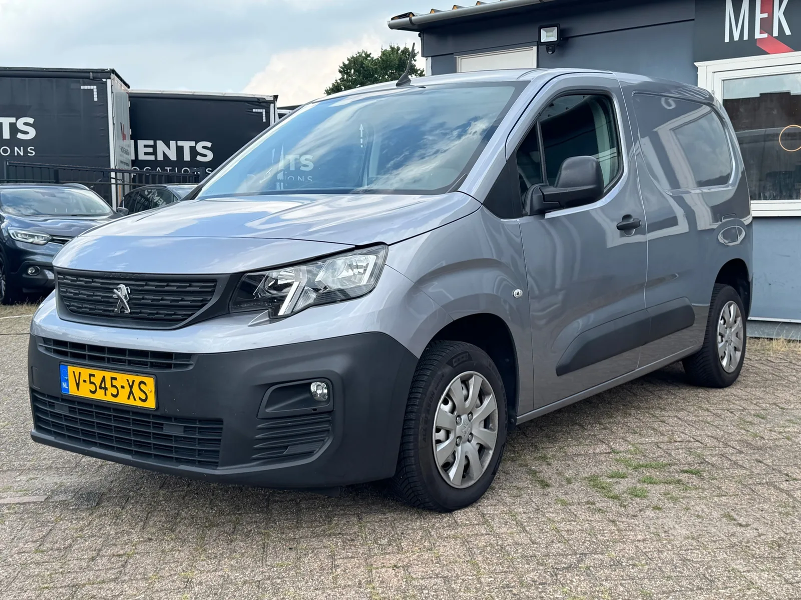 Peugeot Partner (2019) — foto 1