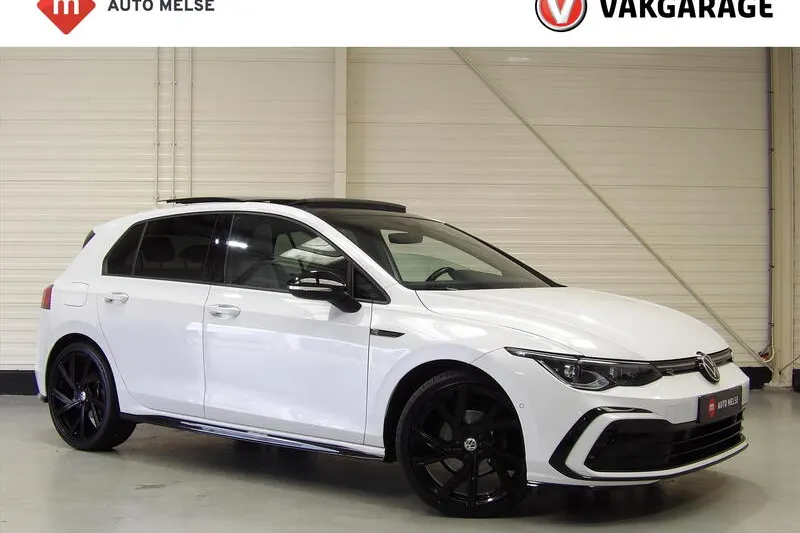 Volkswagen Golf (2024)